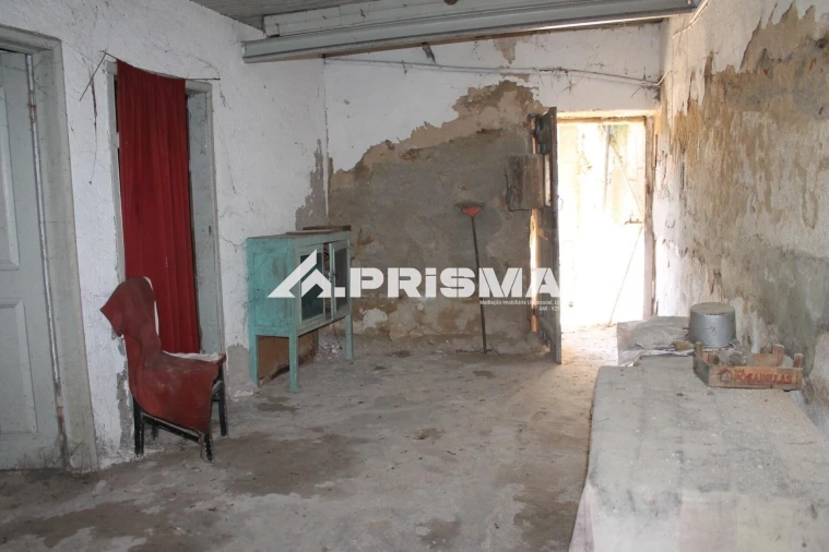 Moradia T4 para Venda em Alcains Foto 32