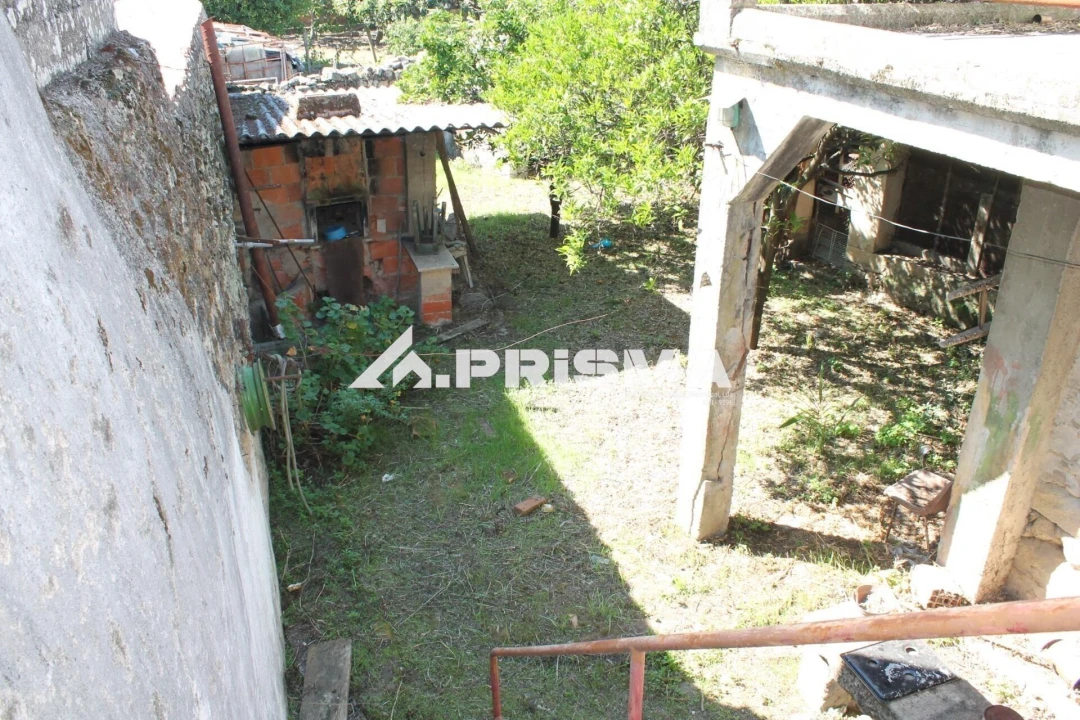 Moradia T4 para Venda em Alcains Foto 13