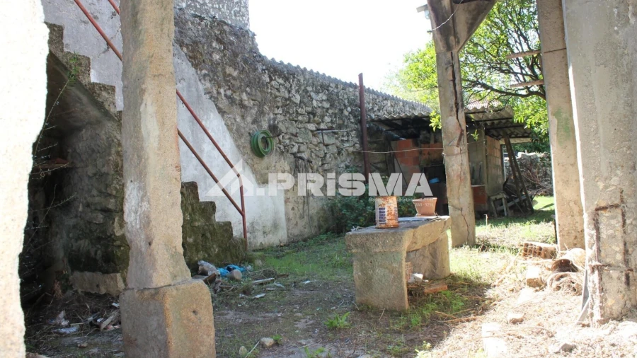 Moradia T4 para Venda em Alcains