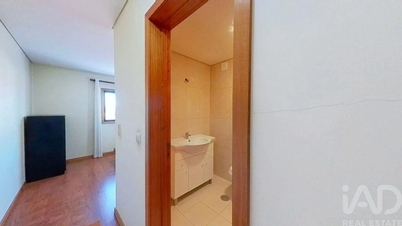 Apartamento T2 para Arrendamento em Vagos e Santo António Foto 21