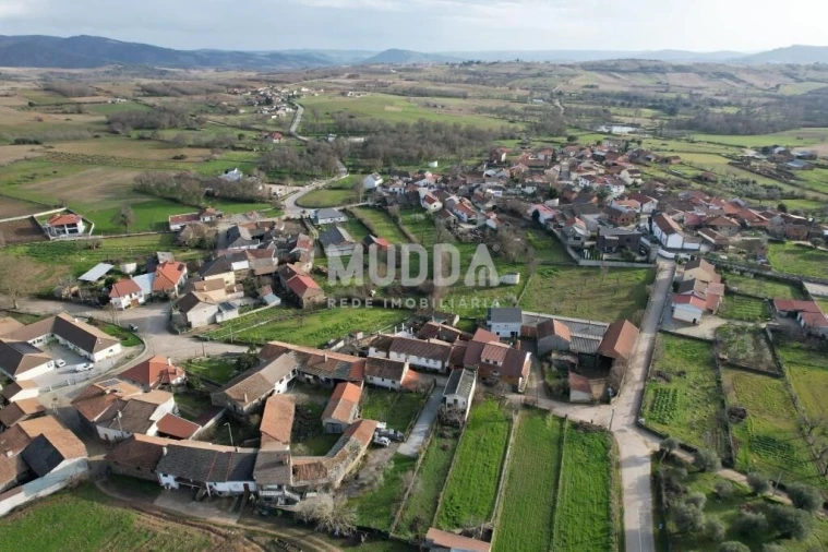 Armazém para Venda em Baçal Foto 7