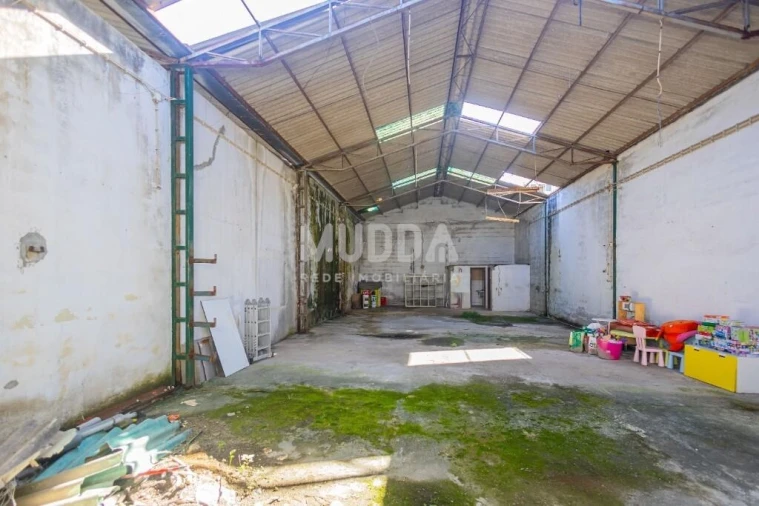 Armazém para Venda em Esgueira Foto 6