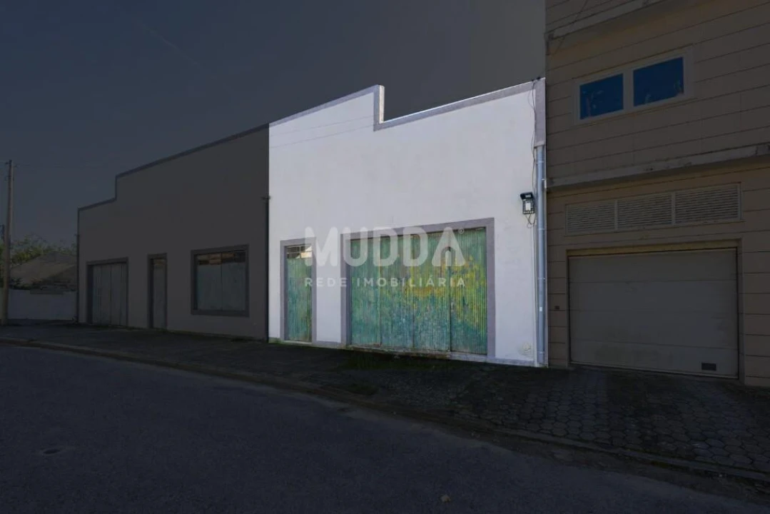 Armazém para Venda em Esgueira Foto 12
