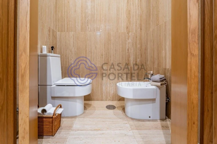 Moradia T4 para Venda em Nogueira e Silva Escura Foto 35