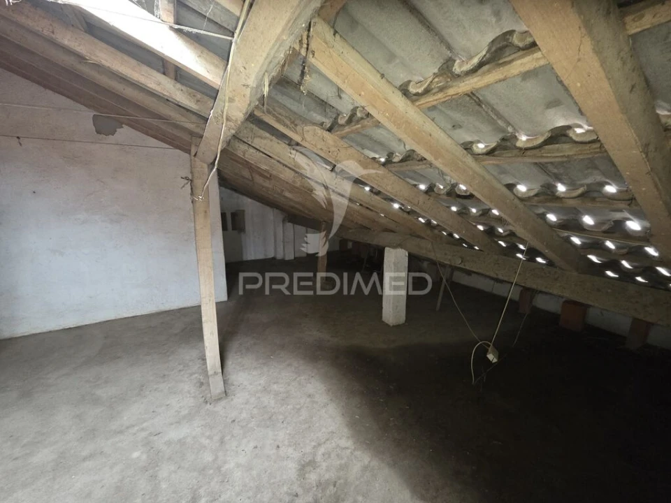 Moradia T3 para Venda em São João Baptista Foto 9