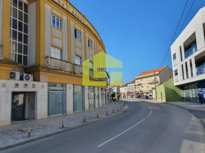 Loja para Venda em Samora Correia Foto 10