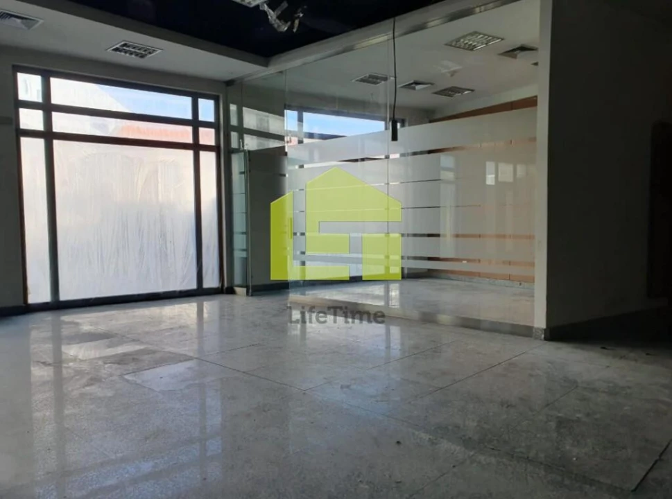 Loja para Venda em Samora Correia Foto 2