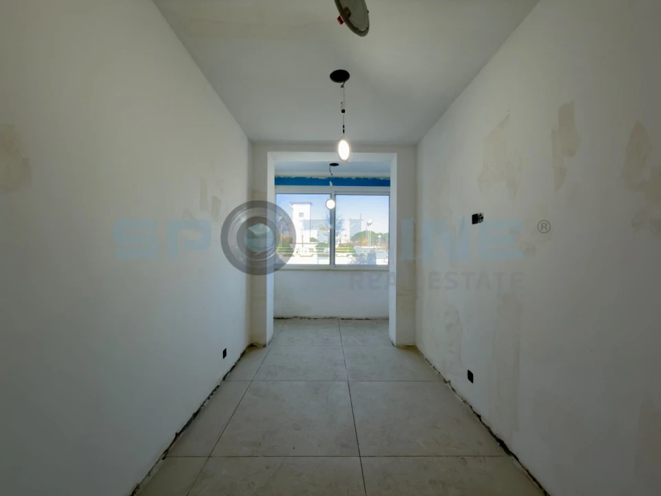 Apartamento T4 para Venda em Laranjeiro e Feijó Foto 47