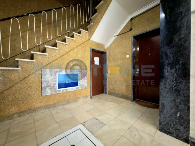 Apartamento T4 para Venda em Laranjeiro e Feijó Foto 8