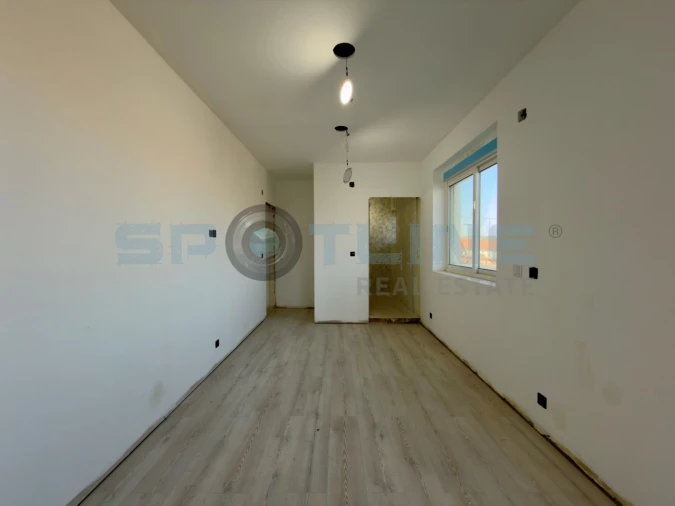 Apartamento T4 para Venda em Laranjeiro e Feijó Foto 30