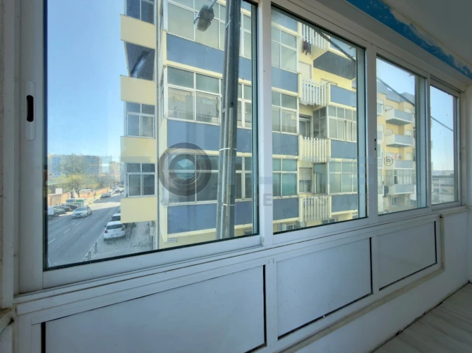 Apartamento T4 para Venda em Laranjeiro e Feijó Foto 35