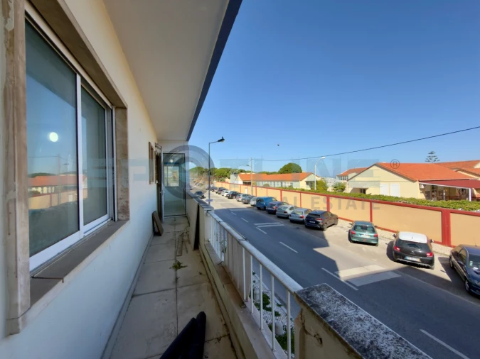 Apartamento T4 para Venda em Laranjeiro e Feijó Foto 63