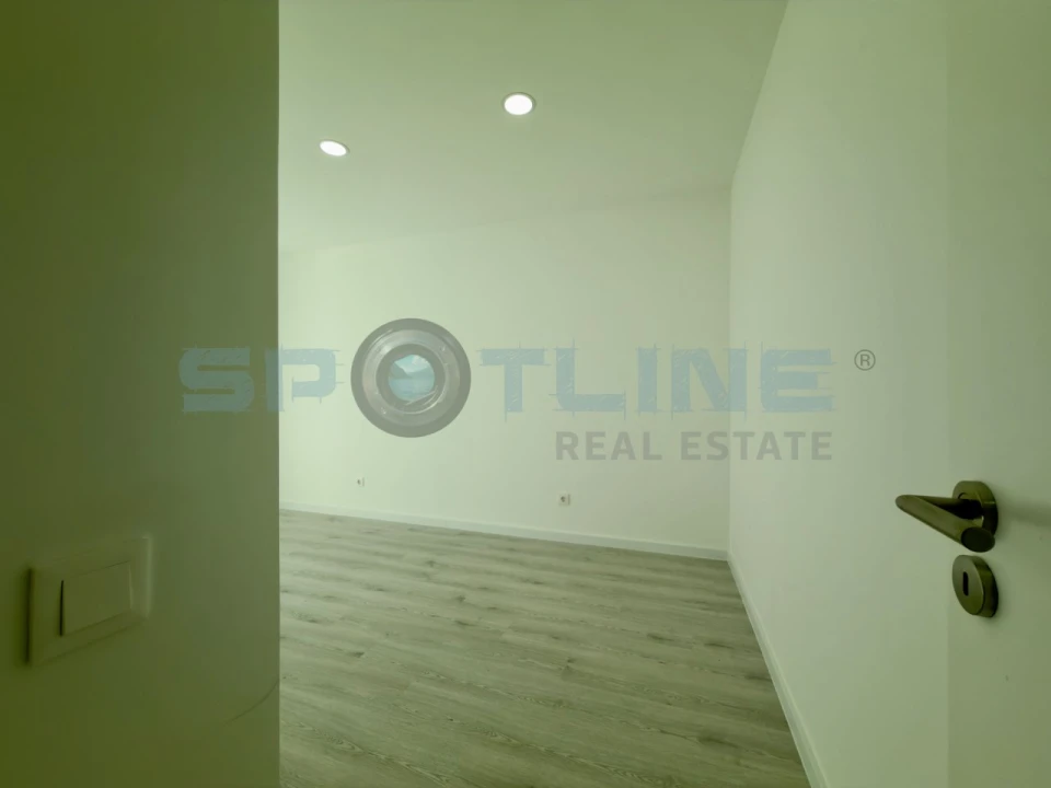 Apartamento T2 para Venda em Laranjeiro e Feijó Foto 30