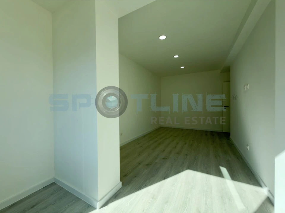 Apartamento T2 para Venda em Laranjeiro e Feijó Foto 37