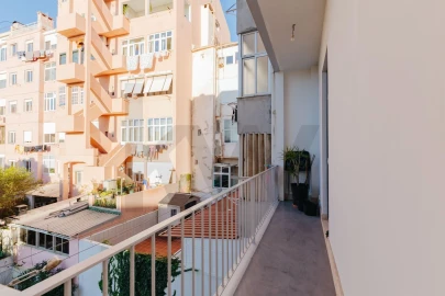 Apartamento T3 para Venda em Arroios