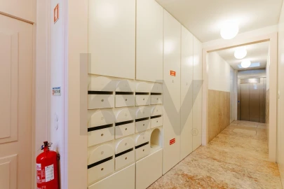 Apartamento T3 para Venda em Arroios