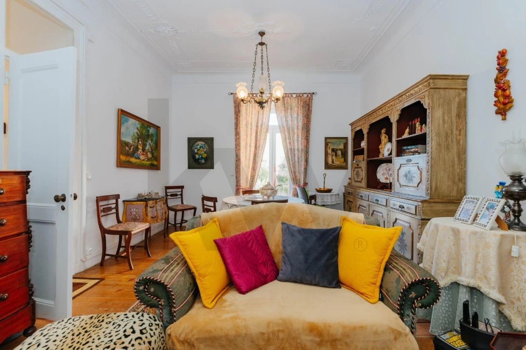 Apartamento T3 para Venda em Arroios Foto 3
