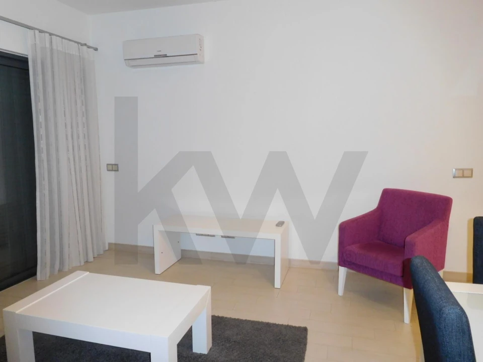 Apartamento T1 para Arrendamento em Alvor Foto 8