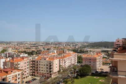 Apartamento T6 para Venda em Águas Livres