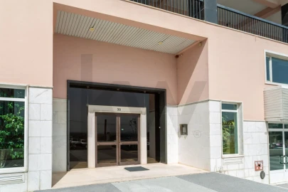 Apartamento T6 para Venda em Águas Livres