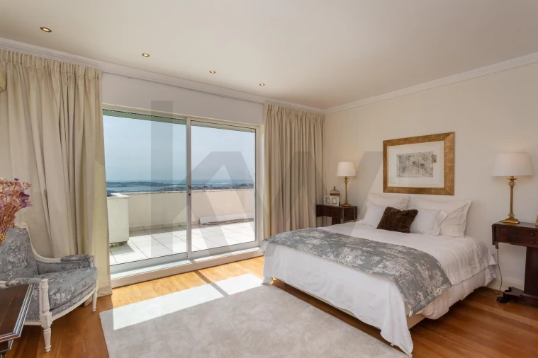 Apartamento T6 para Venda em Águas Livres Foto 26