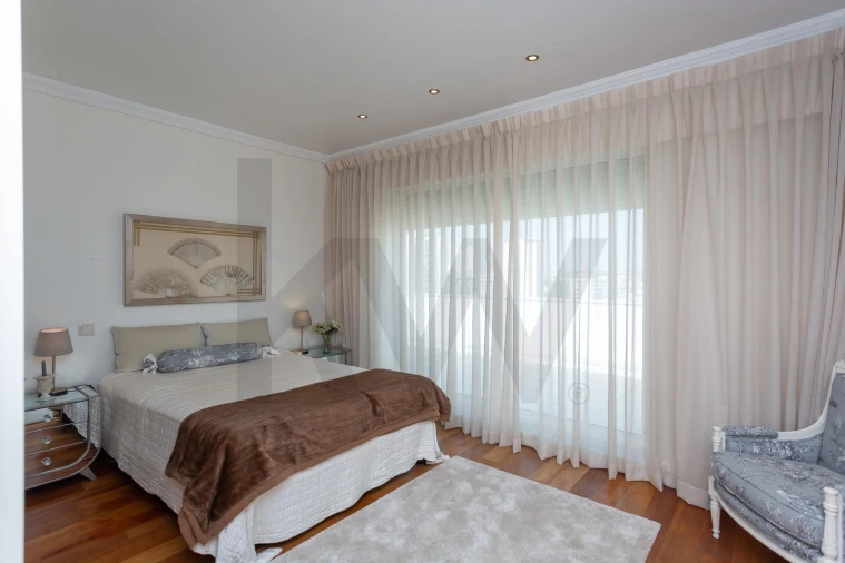 Apartamento T6 para Venda em Águas Livres Foto 21