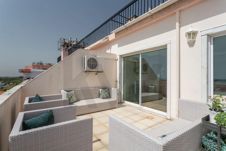 Apartamento T6 para Venda em Águas Livres Foto 33