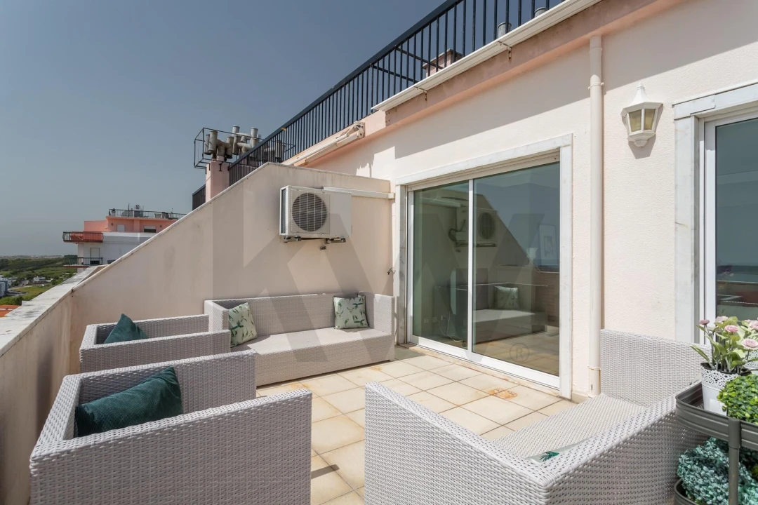 Apartamento T6 para Venda em Águas Livres Foto 33