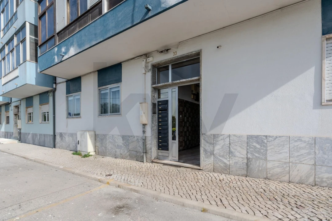 Apartamento T2 para Venda em Seixal, Arrentela e Aldeia de Paio Pires Foto 27