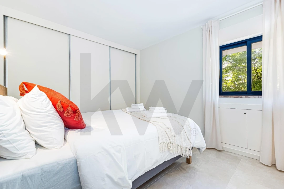 Apartamento T2 para Venda em Quarteira Foto 10