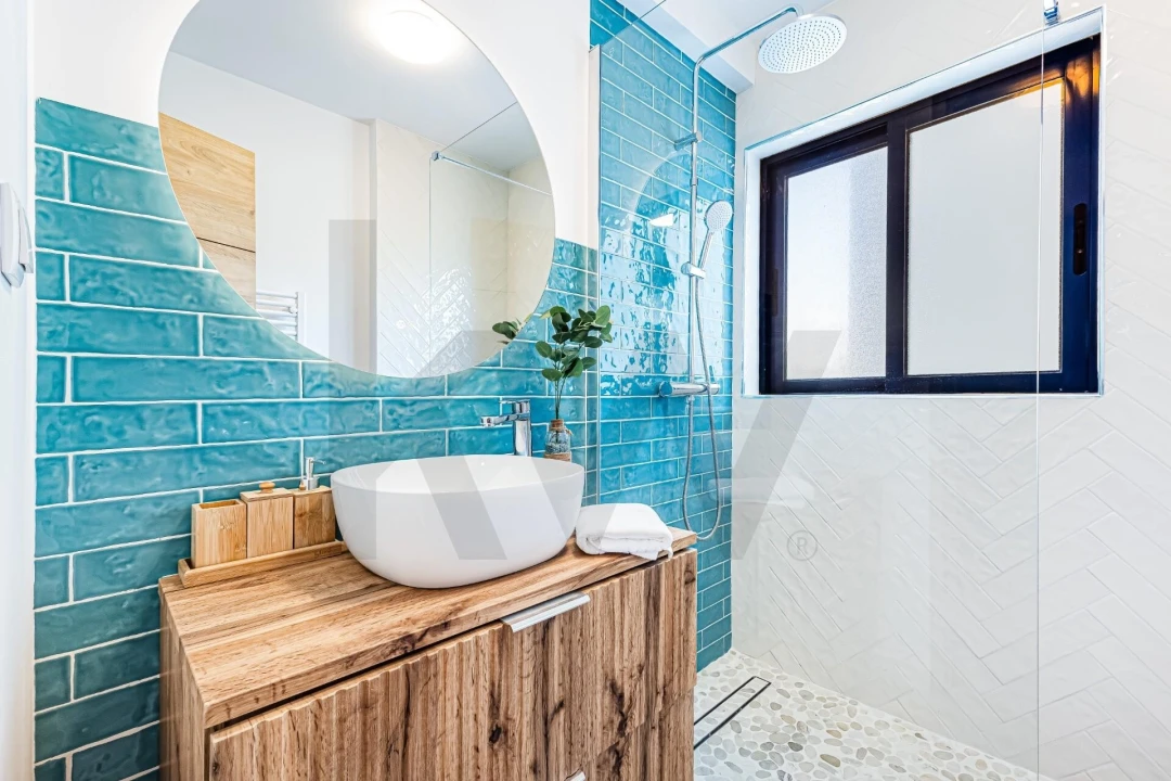 Apartamento T2 para Venda em Quarteira Foto 6