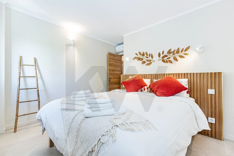 Apartamento T2 para Venda em Quarteira Foto 9