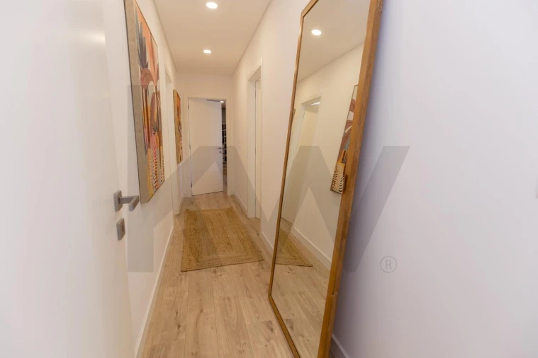 Moradia T4 para Venda em Santo Estêvão Foto 18