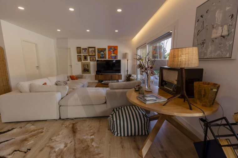 Moradia T4 para Venda em Santo Estêvão Foto 6