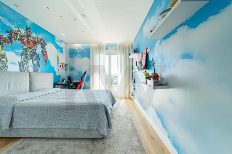 Apartamento T4 para Venda em Porto Salvo Foto 20