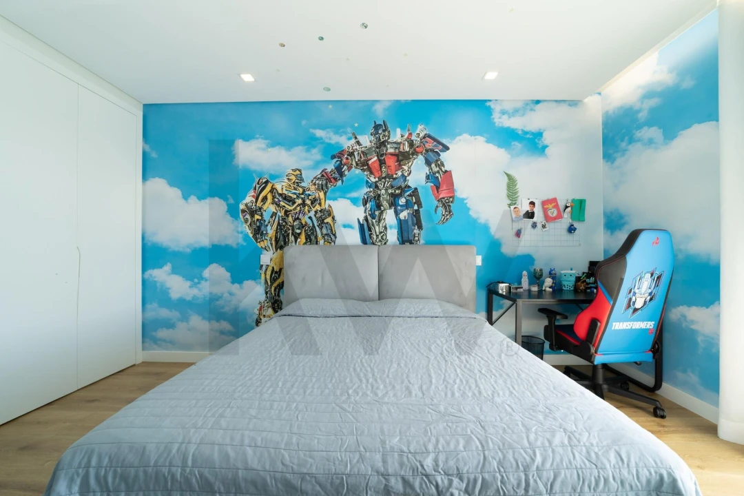 Apartamento T4 para Venda em Porto Salvo Foto 19