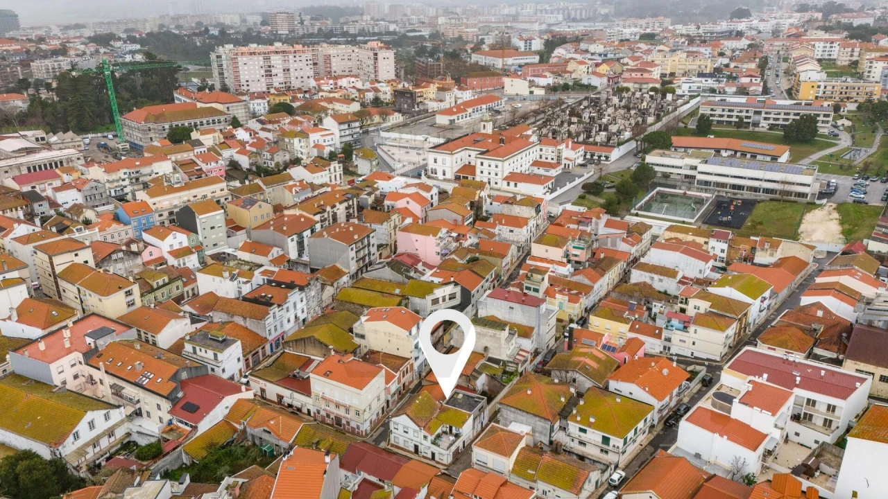 Prédio para Venda em Buarcos Foto 43