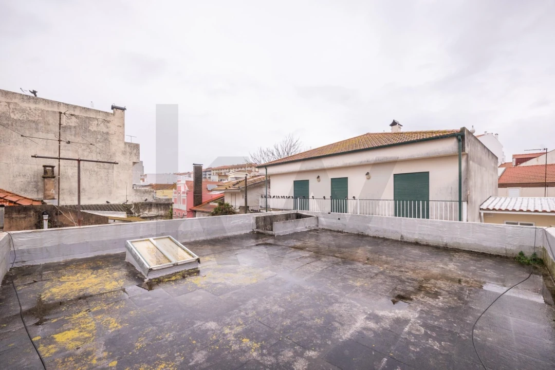 Prédio para Venda em Buarcos Foto 26