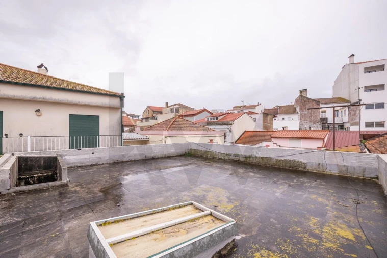 Prédio para Venda em Buarcos Foto 25