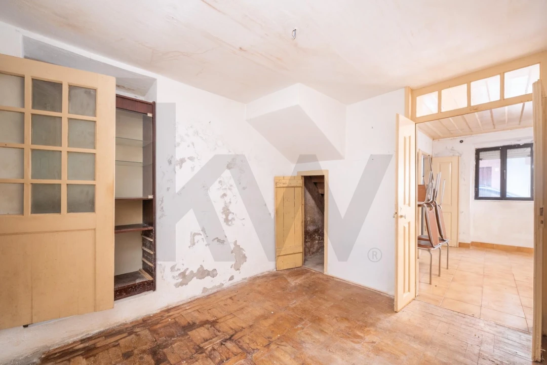 Prédio para Venda em Buarcos Foto 2