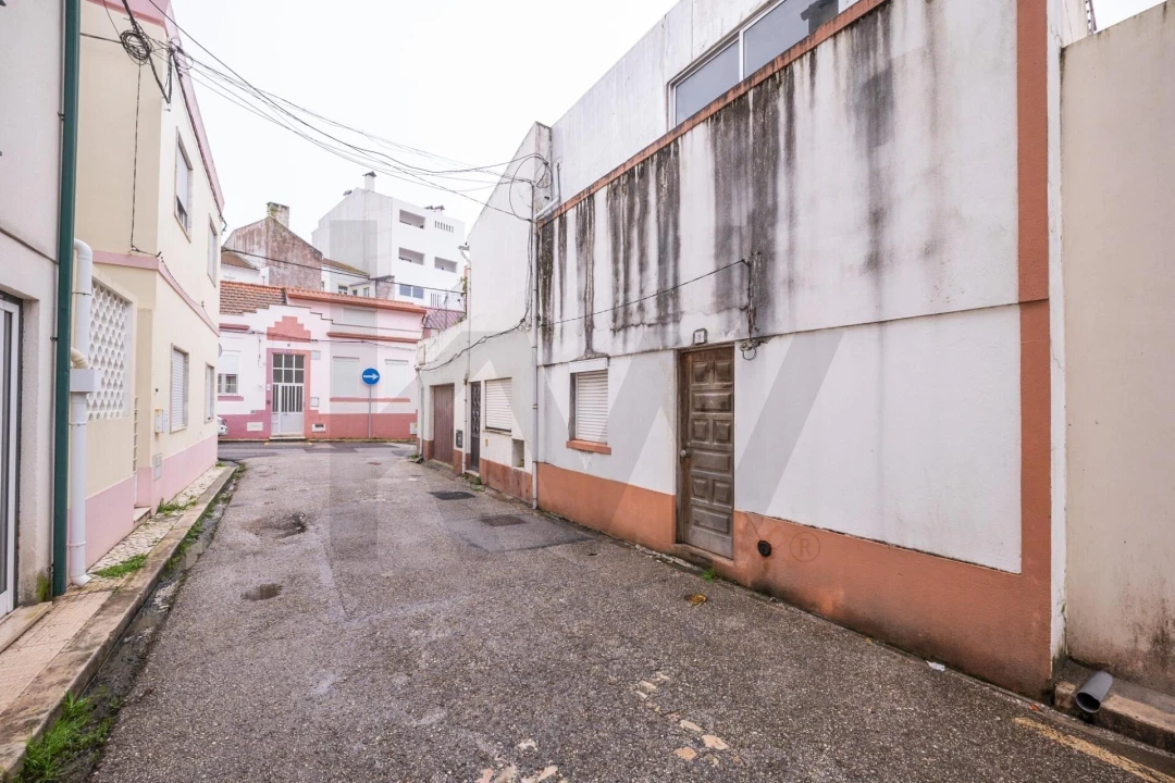 Prédio para Venda em Buarcos Foto 46