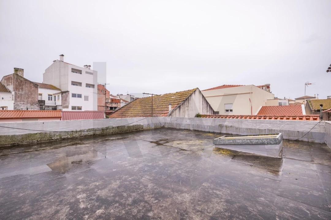 Prédio para Venda em Buarcos Foto 27