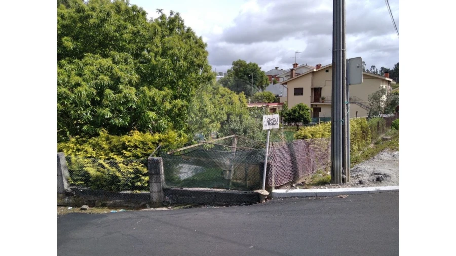 Terreno para Venda em Baguim do Monte (Rio Tinto) Foto 10