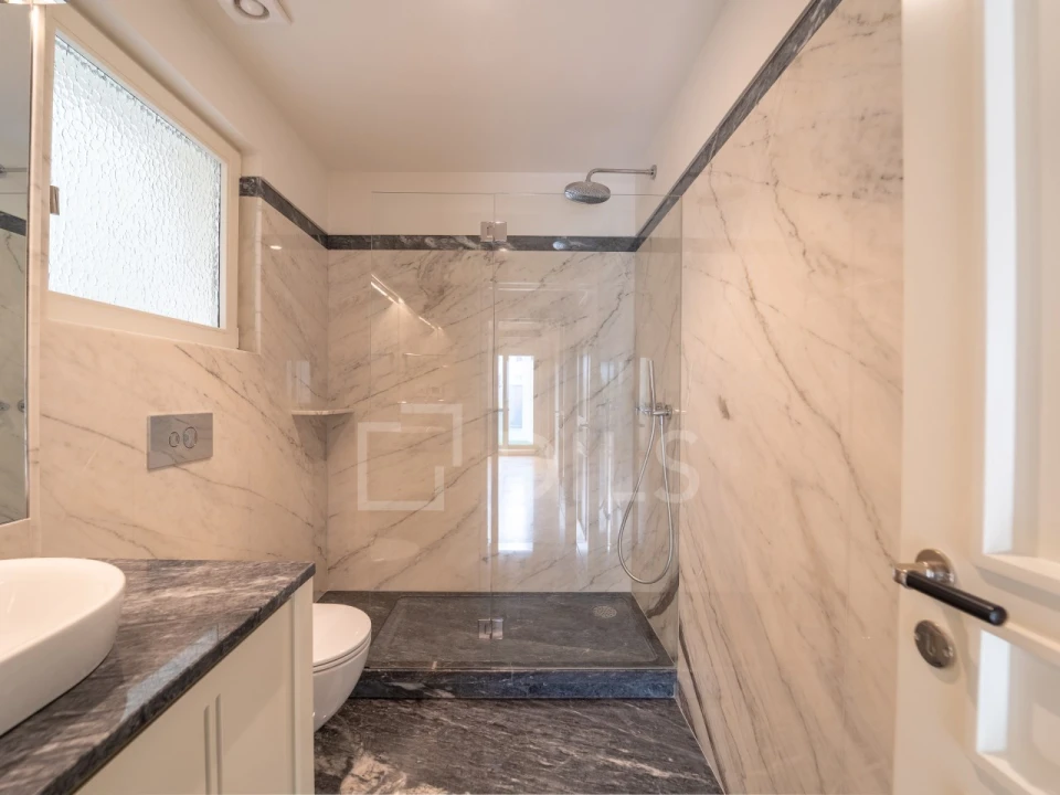 Apartamento T1 para Venda em Cedofeita, Santo Ildefonso, Sé, Miragaia, São Nicolau e Vitória Foto 14
