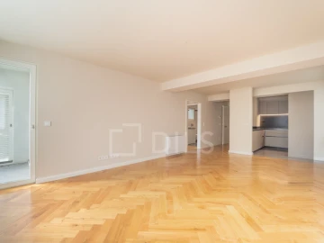Apartamento T1 para Venda em Cedofeita, Santo Ildefonso, Sé, Miragaia, São Nicolau e Vitória