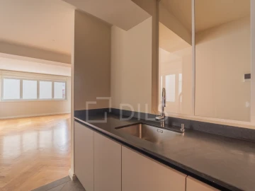 Apartamento T1 para Venda em Cedofeita, Santo Ildefonso, Sé, Miragaia, São Nicolau e Vitória