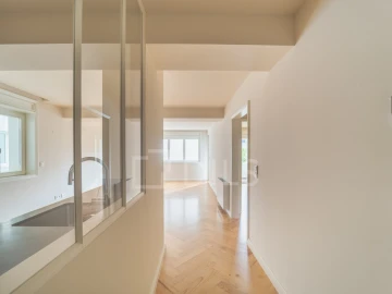 Apartamento T1 para Venda em Cedofeita, Santo Ildefonso, Sé, Miragaia, São Nicolau e Vitória