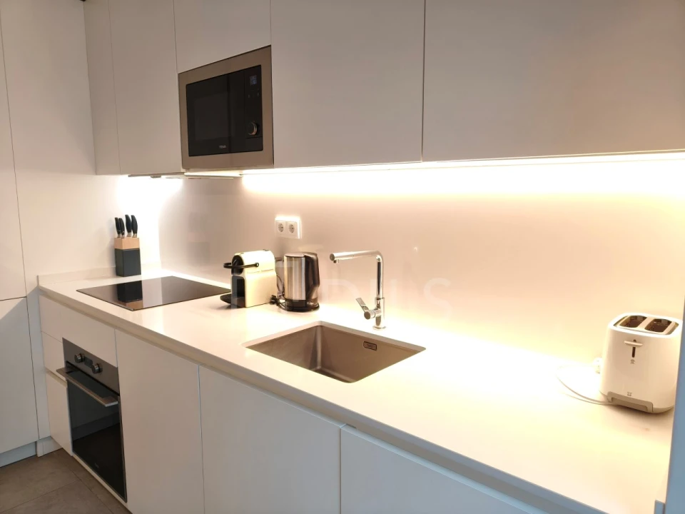 Apartamento T2 para Arrendamento em Alcantara Foto 4