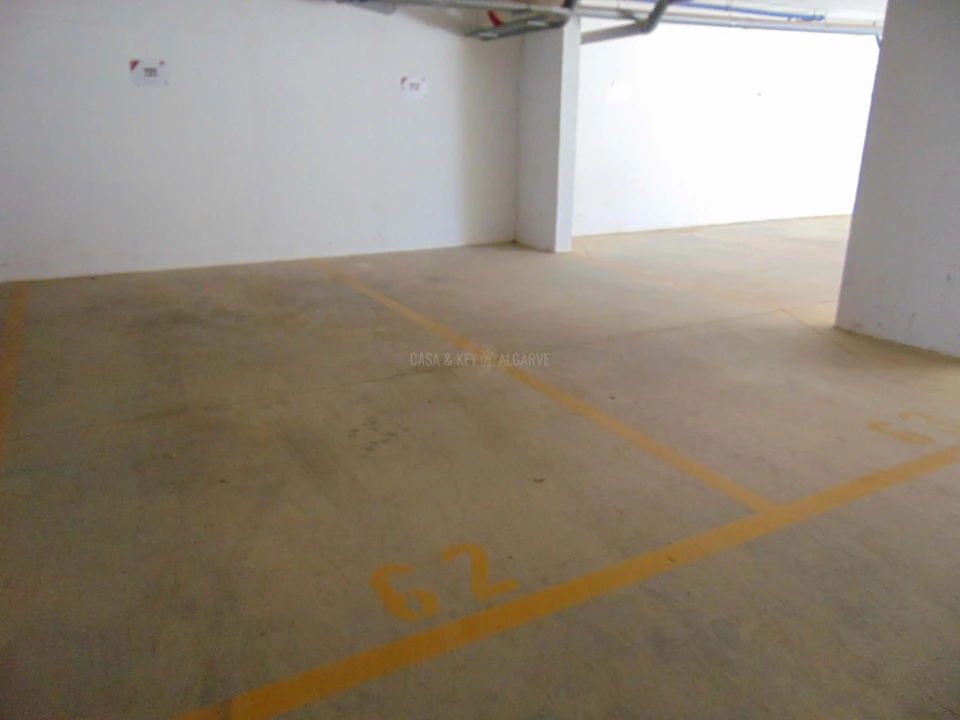 Apartamento T2 para Venda em Mexilhoeira Grande Foto 30