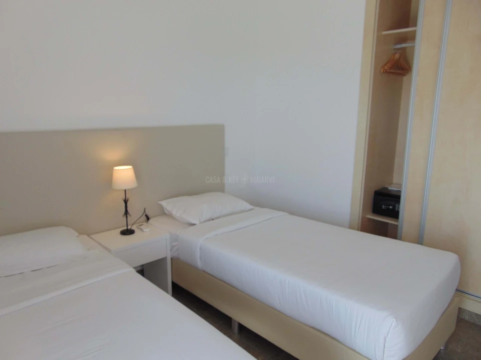 Apartamento T2 para Venda em Mexilhoeira Grande Foto 14